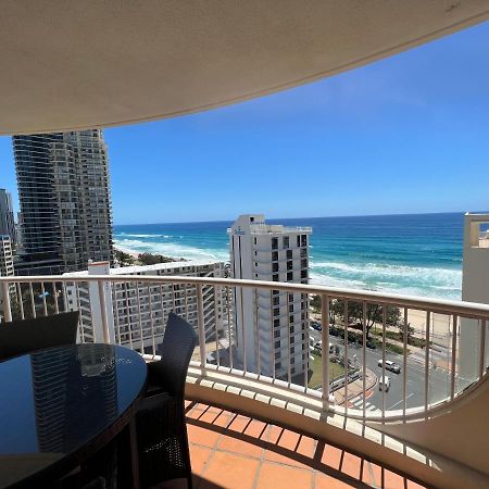 Stunning 2 Bedroom Ocean View Apartment Голд-Кост Екстер'єр фото