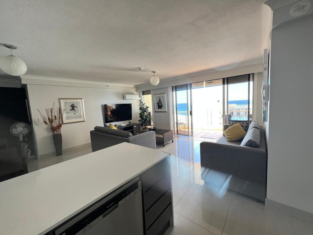 Stunning 2 Bedroom Ocean View Apartment Голд-Кост Екстер'єр фото